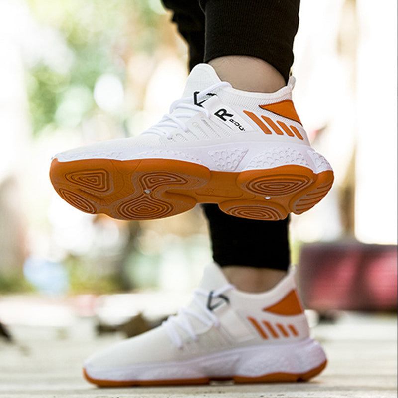 Men's Breathable Mesh Sneakers – Lightweight Everyday Trainers – Sole view