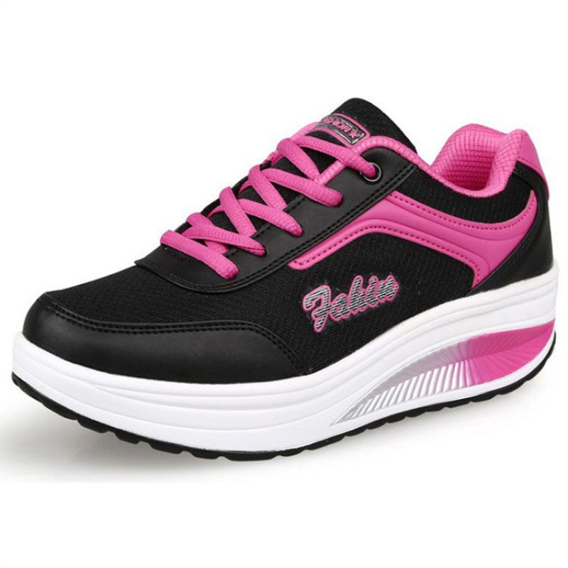 Women's Comfort Travel Sneakers – Low Heel Everyday Walking Shoes – Sole view